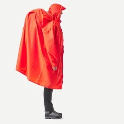 Quechua Hiking Rain Poncho - MT900 - 75L - Red 14 Quechua Hiking Rain Poncho - MT900 - 75L - Red -Quechua k7ac7dc3d8314ce21dea58b6387b114d4
