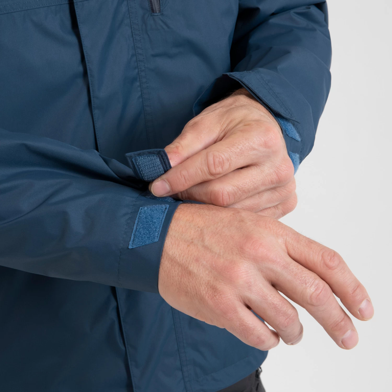 Quechua Men’s Waterproof Hiking Jacket NH500 Imper 6 Quechua Men’s Waterproof Hiking Jacket NH500 Imper - Image 4